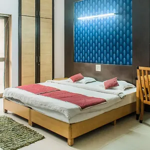Guest house Elevate Residency, Gurgaon
